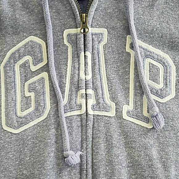 💙5 for $20/GAP hooded sweatshirt jacket - Picture 2 of 4